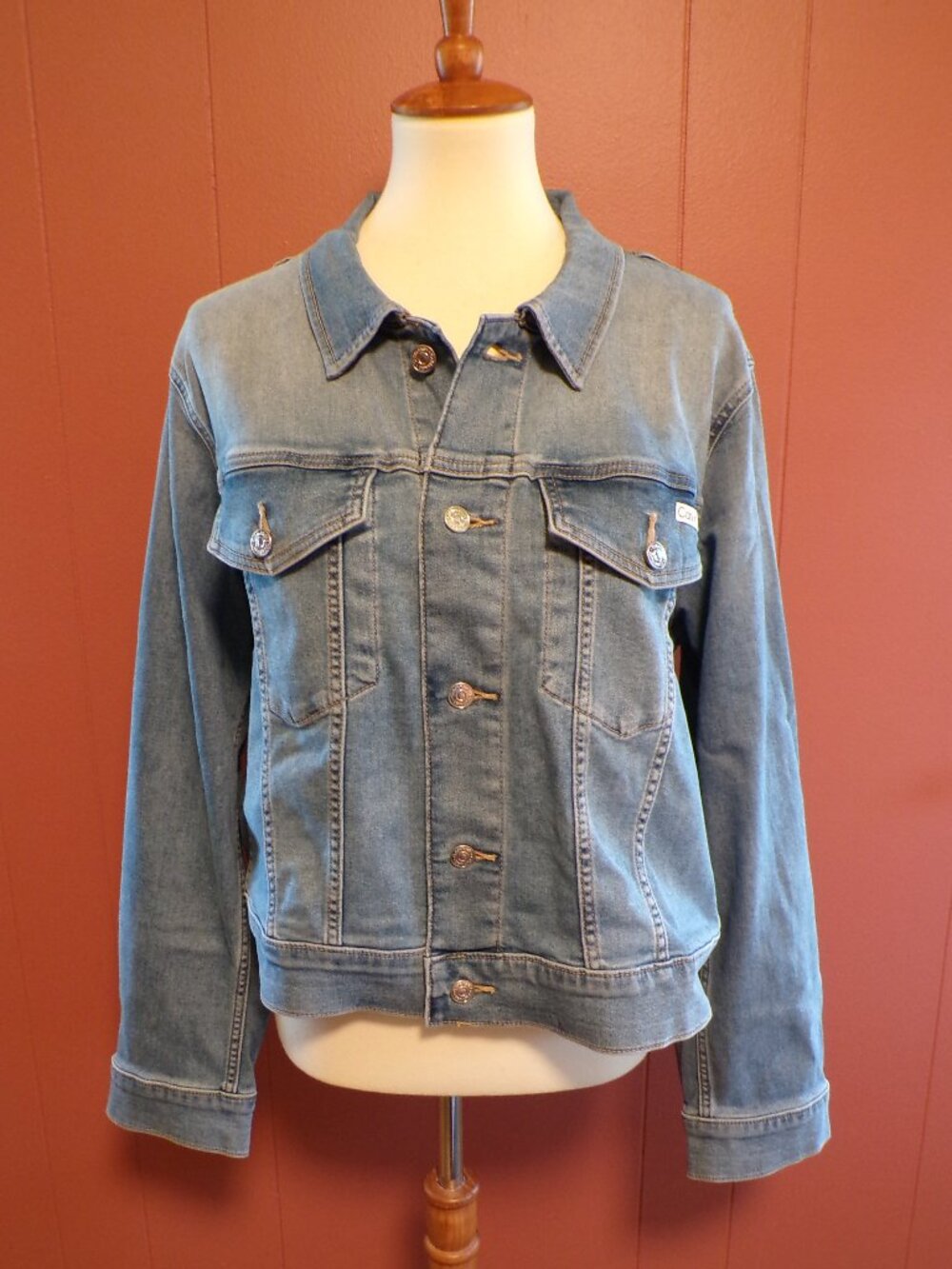 Calvin Klein NWT Women's Denim Jacket Classic Trucker Jacket Light Bay X-Large